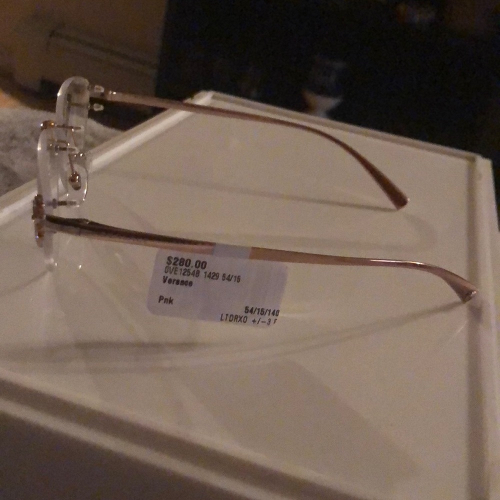Designer frames - Picture 3 of 3
